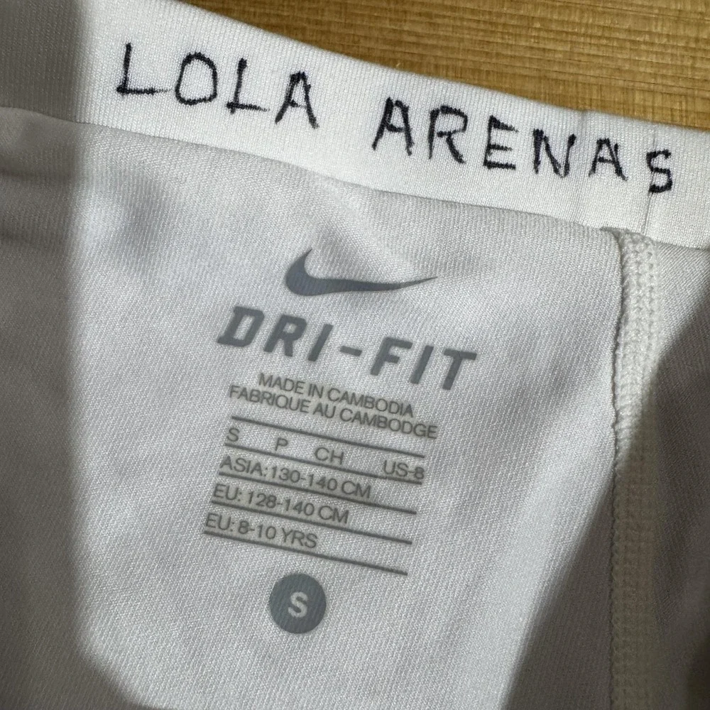 Nike Dri-FIT Skirt Youth Small Tennis Athletic Built-In‎ Shorts 8-10 Years